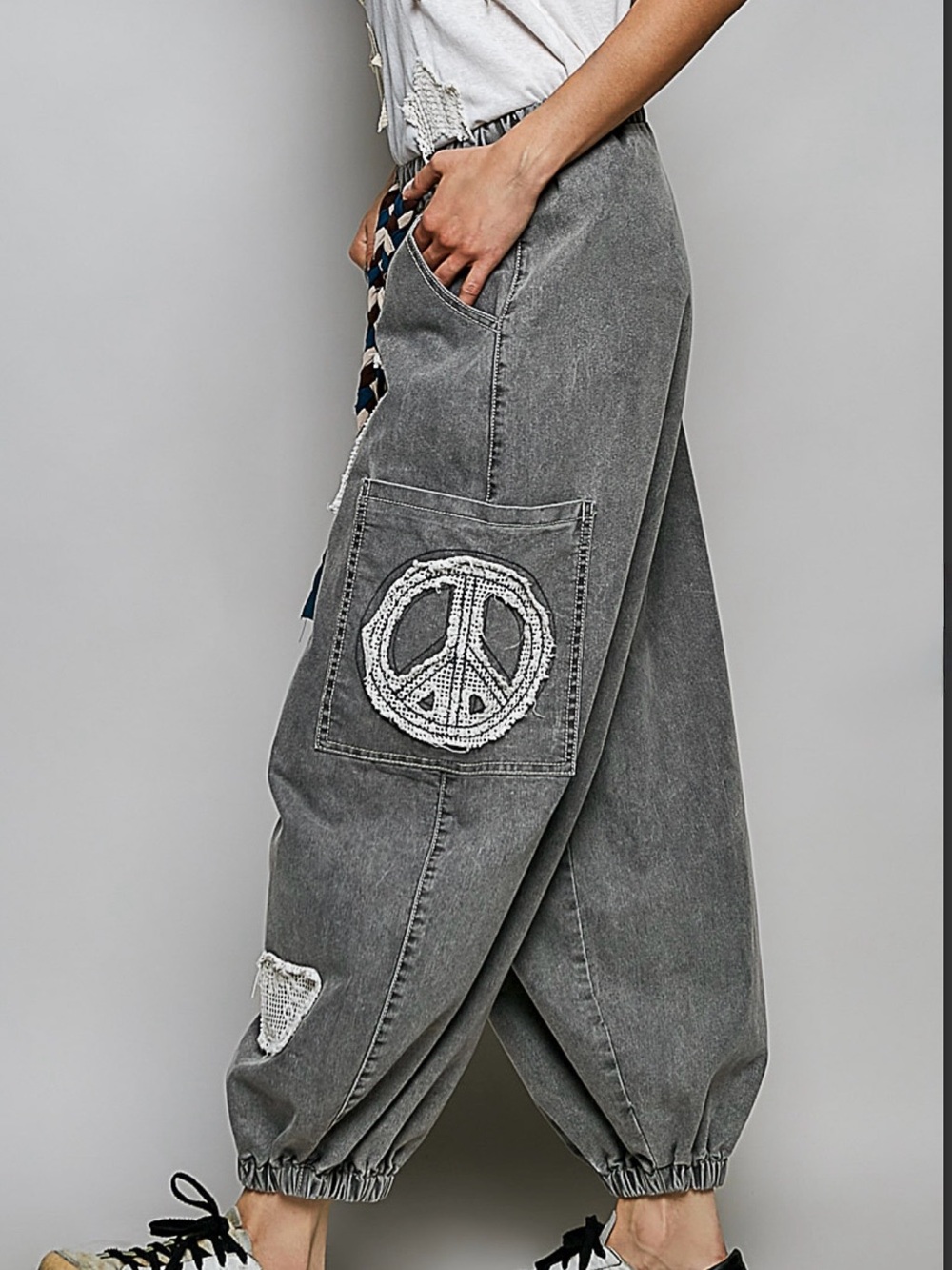 POL Bohemian Gray Patchwork Jogger Pants - Picture 4 of 4